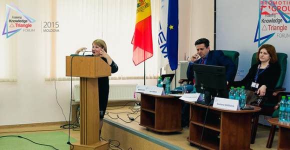 Photo 1: Presentation of project coordinator TEMPUS - SUCSID from KDU Doctor of Economy, Assoc. Professor Svetlana GENOVA
