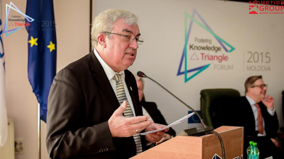 Photo 5: President of the Academy of Sciences of the Republic of Moldova of Acad. Gheorghe Duca spoke at the plenary session of the Forum "Promoting the Knowledge Triangle in Moldova"